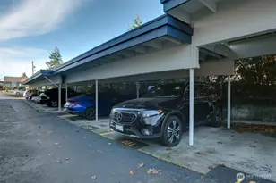 1100 Harrington Ave NE, Renton, WA 98056 - Photo 32