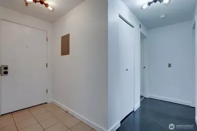 1100 Harrington Avenue NE #310, Renton, WA 98056 - Photo 2