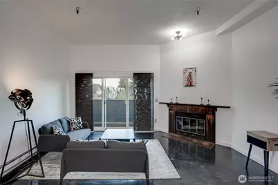 1100 Harrington Avenue NE #310, Renton, WA 98056 - Photo 14