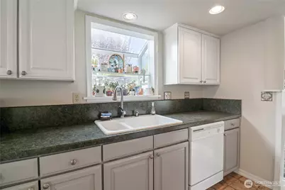 3225 Maringo Road SE, Olympia, WA 98501 - Photo 12