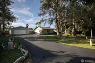 292 NE Pearsall St, Ocean Shores, WA 98569 - Photo 2