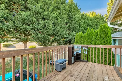 14251 SE 257th Place, Kent, WA 98042 - Photo 18