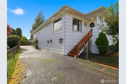 1613 Cherry Street, Aberdeen, WA 98520 - Photo 2