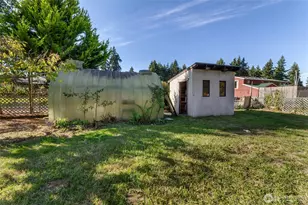 4221 72nd St E, Tacoma, WA 98443 - Photo 34