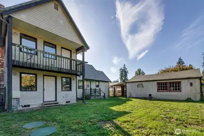 4221 72nd Street E, Tacoma, WA 98443 - Photo 36