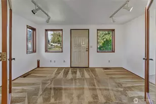 4221 72nd St E, Tacoma, WA 98443 - Photo 16