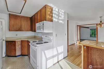 4221 72nd Street E, Tacoma, WA 98443 - Photo 12