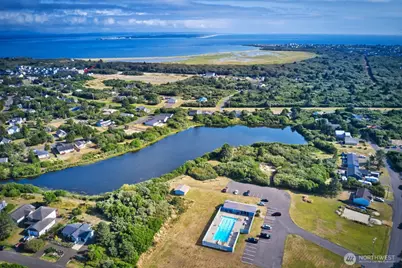 262 SW Oyhut Bay Boulevard #303, Ocean Shores, WA 98569 - Photo 6