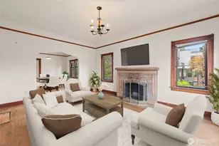 150 24th Ave, Seattle, WA 98122 - Photo 4