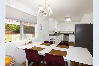 19229 SE 272nd Street, Kent, WA 98042 - Photo 14