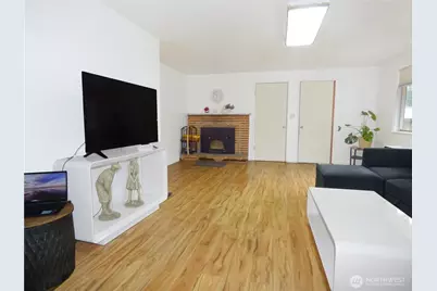 19229 SE 272nd Street, Kent, WA 98042 - Photo 6