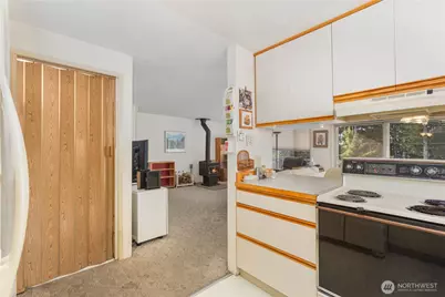 350 Olympic Drive E, Grapeview, WA 98546 - Photo 10