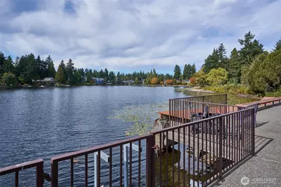 13229 Linden Avenue N #403B, Seattle, WA 98133 - Photo 6