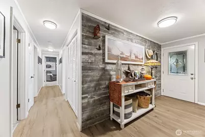 5700 Cooper Point Road NW, Olympia, WA 98502 - Photo 8