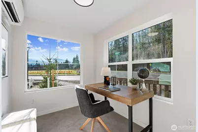 706 Newport Way NW, Issaquah, WA 98027 - Photo 4