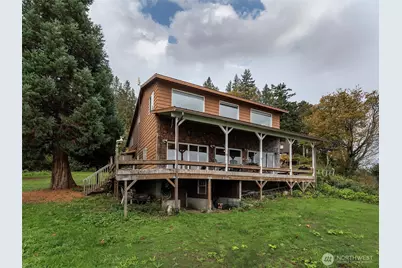 26 E Port Gardner Dr, Everett, WA 98206 - Photo 32
