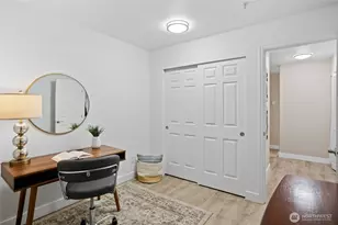 18501 SE Newport Way, Issaquah, WA 98027 - Photo 26