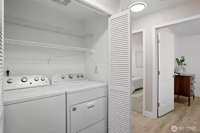 18501 SE Newport Way #G132, Issaquah, WA 98027 - Photo 18