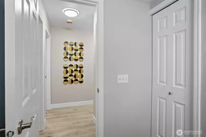 18501 SE Newport Way #G132, Issaquah, WA 98027 - Photo 22