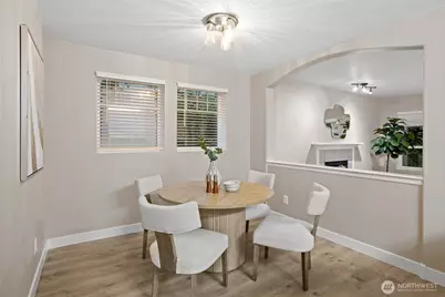 18501 SE Newport Way #G132, Issaquah, WA 98027 - Photo 6