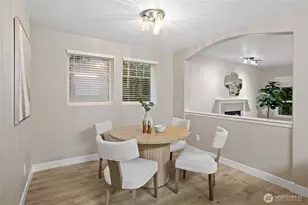 18501 SE Newport Way, Issaquah, WA 98027 - Photo 6