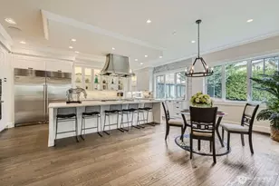 2121 109th Ave SE, Bellevue, WA 98004 - Photo 10