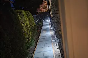 2121 109th Ave SE, Bellevue, WA 98004 - Photo 30