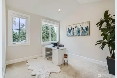 2121 109th Avenue SE, Bellevue, WA 98004 - Photo 20