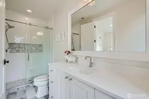 2121 109th Ave SE, Bellevue, WA 98004 - Photo 24