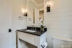 2121 109th Ave SE, Bellevue, WA 98004 - Photo 6