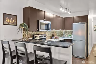 120 NW 39th Street #106, Seattle, WA 98107 - Photo 12