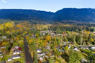 314 1st St, Gold Bar, WA 98251 - Photo 2