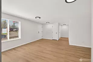 6215 29th St NE, Tacoma, WA 98422 - Photo 8