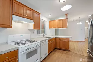 754 NE Reeds Meadow Ln, Bremerton, WA 98311 - Photo 16