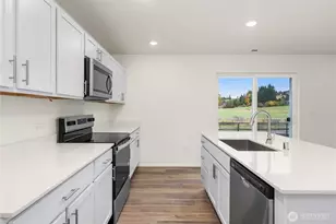 685 Salzer Crk Dr, Centralia, WA 98531 - Photo 14