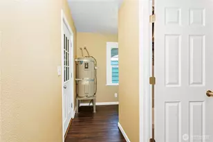 1617 7th Ave, Longview, WA 98632 - Photo 10