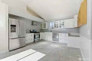 14125 E Eistrup Rd, Elk, WA 99009 - Photo 6