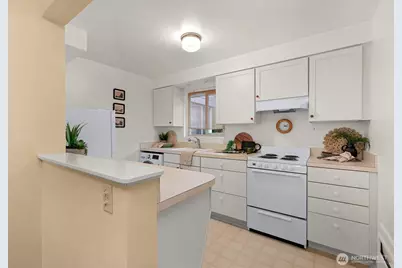 901 N Forest Street #107, Bellingham, WA 98225 - Photo 24