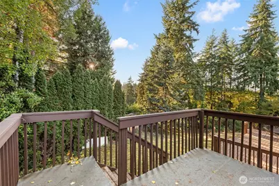 13405 SE 56th Pl, Bellevue, WA 98006 - Photo 34