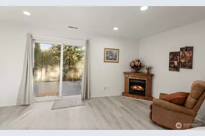 13405 SE 56th Pl, Bellevue, WA 98006 - Photo 28