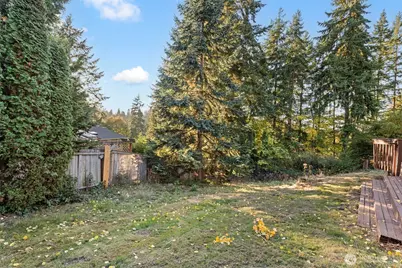 13405 SE 56th Pl, Bellevue, WA 98006 - Photo 38