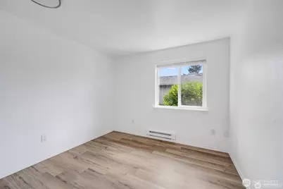 105 E 96th Street, Tacoma, WA 98445 - Photo 24