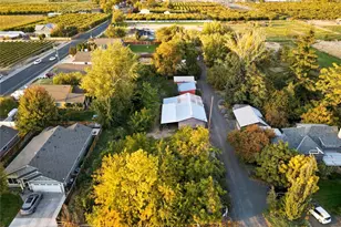 327 Powell Rd, Milton-Freewater, OR 97862 - Photo 2