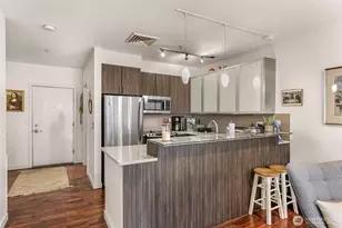 3104 Western Ave, Seattle, WA 98121 - Photo 10