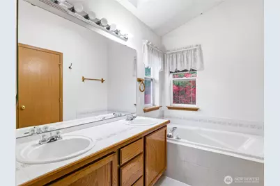 26122 St 121st Court E, Buckley, WA 98321 - Photo 24