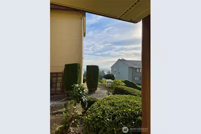 1765 W Sunn Fjord Lane #C37, Bremerton, WA 98312 - Photo 4