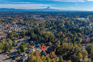 13328 SE 273rd St, Kent, WA 98042 - Photo 8