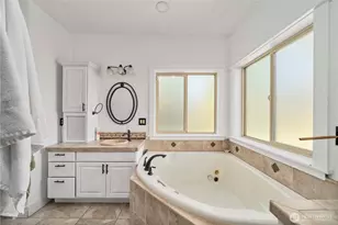 13328 SE 273rd St, Kent, WA 98042 - Photo 32