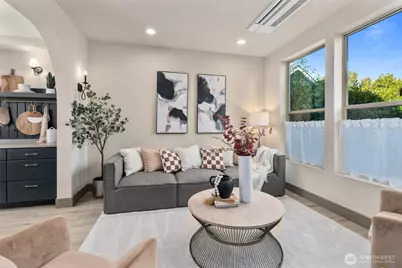 5033 25th Avenue SW #A, Seattle, WA 98106 - Photo 8