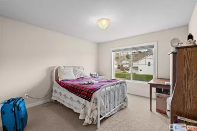 10705 176th Avenue E, Bonney Lake, WA 98391 - Photo 28